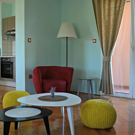 Neda Apartment Kampor