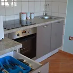 Neda * Kampor