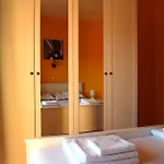 Neda Apartament *