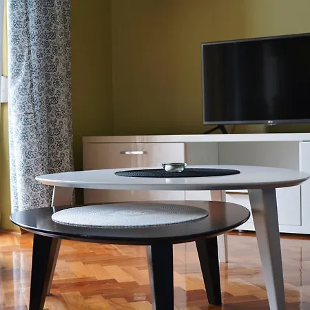 Apartment Neda *