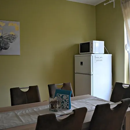 Neda Apartment