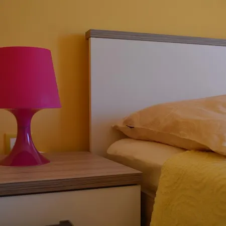 Neda Apartment