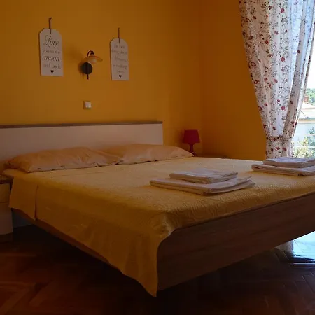 Neda Apartment Kampor