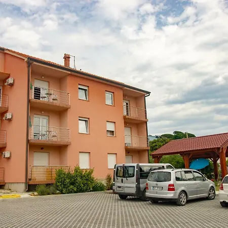 Apartment Neda